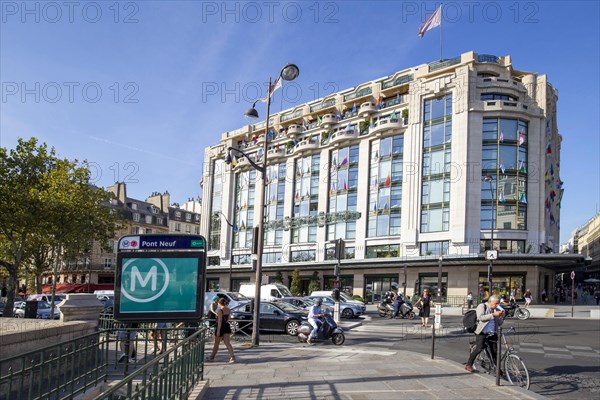 La Samaritaine department stores'