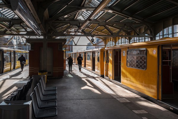 Trains at the terminus of the underground station Warschauer Strasse