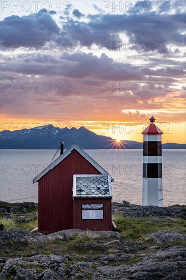 Lyngstuva lighthouse