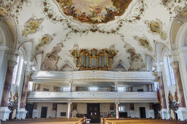 Organ loft