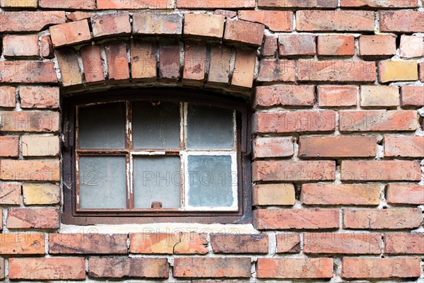 Old stable window