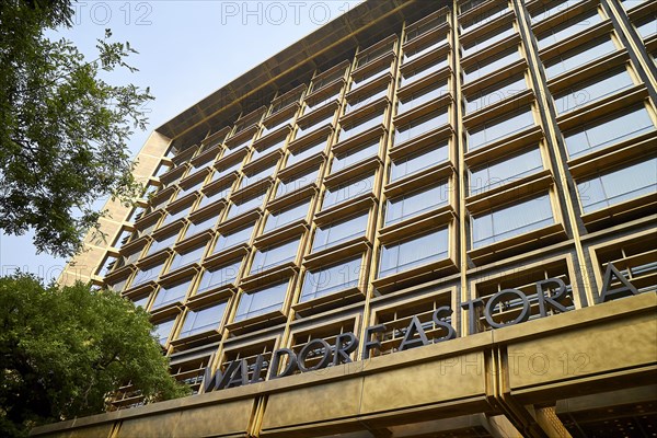 Waldorf Astoria facade with lettering