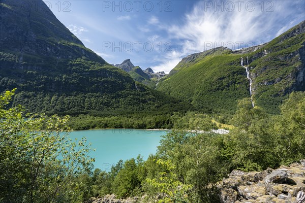 Lake Lovatnet