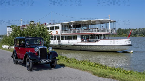 Vintage car Hillman Minx built 1933