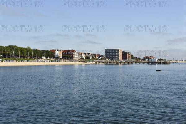 Shore of the main bathing beach of Wyk auf Foehr