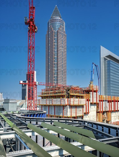 Major construction site at the Frankfurt Messeturm