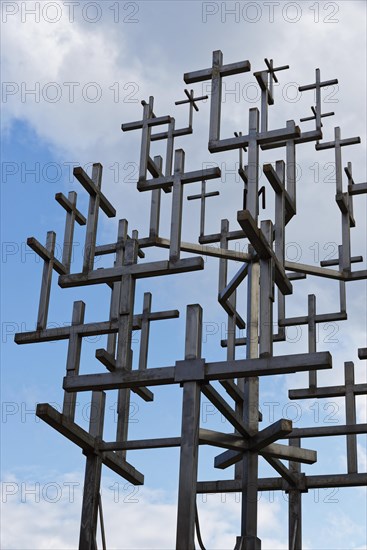 Sculpture of crosses