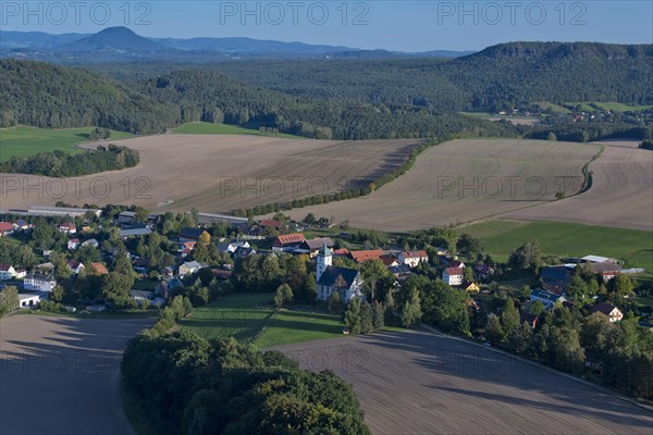 Papstdorf with Papsdorf Church seen from the Papststein