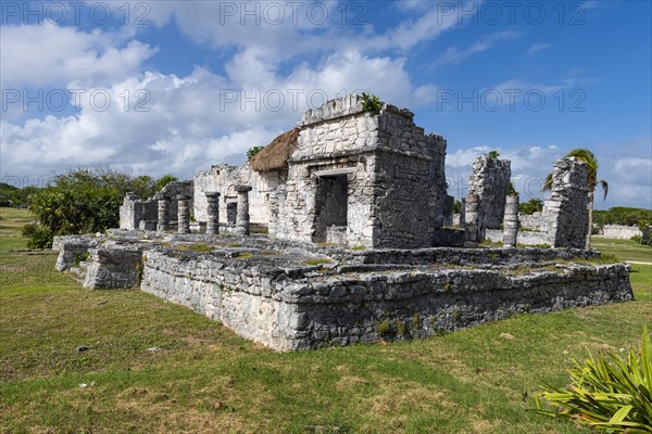 Pre-Columbian Mayan walled city Tulum