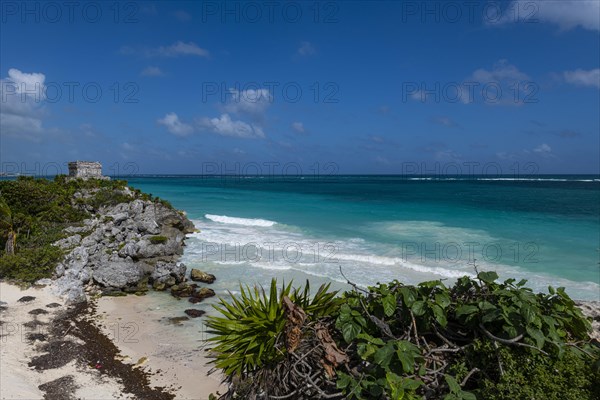 Pre-Columbian Mayan walled city Tulum