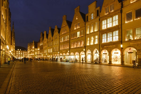 Christmas decorated gabled houses at Prinzipalmarkt Blue hour