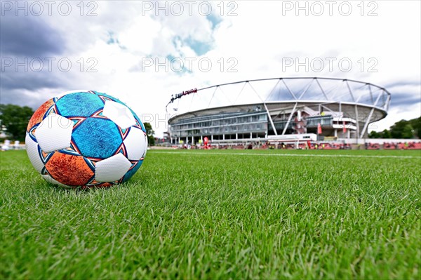 Derbystar League Ball and the Bayarena Leverkusen