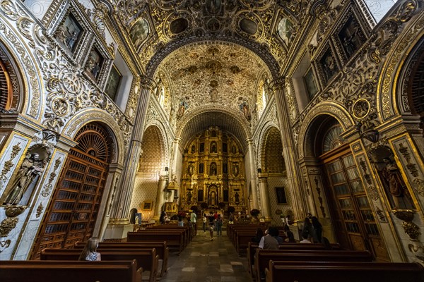 Beautiful interior of the Church of Santo Domingo de Guzman