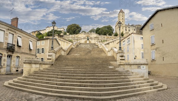 The monumental staircase