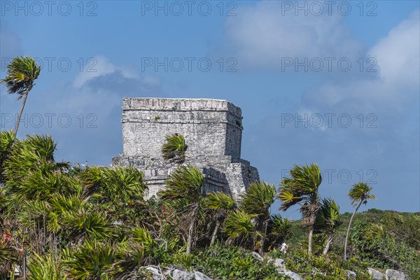 Pre-Columbian Mayan walled city Tulum