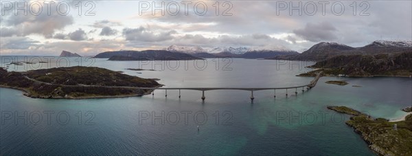 Road bridge to Sommaroy