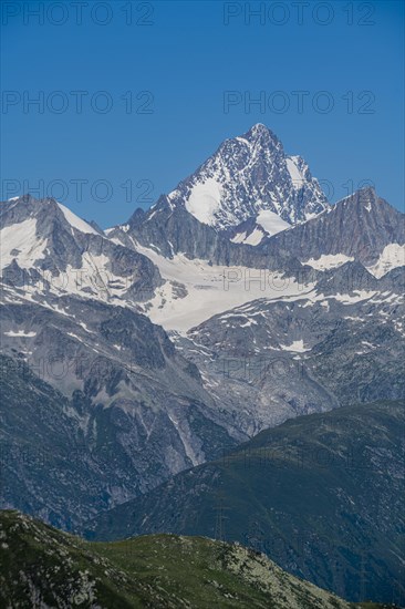 View of the Schreckhorn from the Nufenen pass