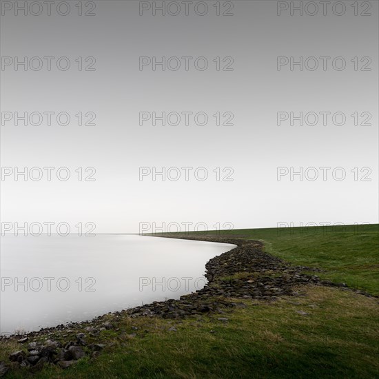 Dam at the Rantum Basin