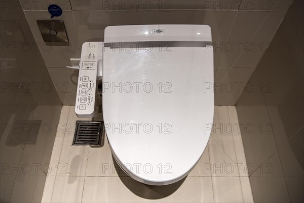 Shower WC Toilet