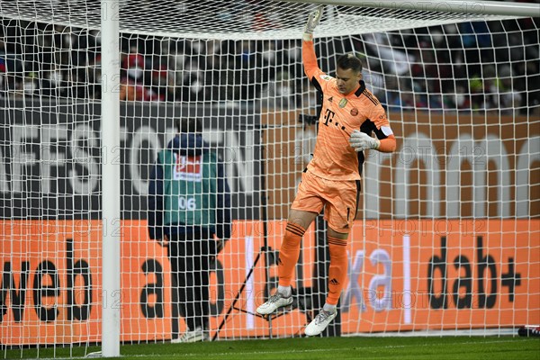 Goalkeeper Manuel Neuer