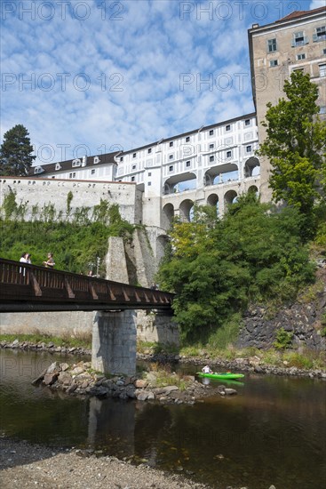 Plastovy most mantle bridge and Cesky Krumlov Castle