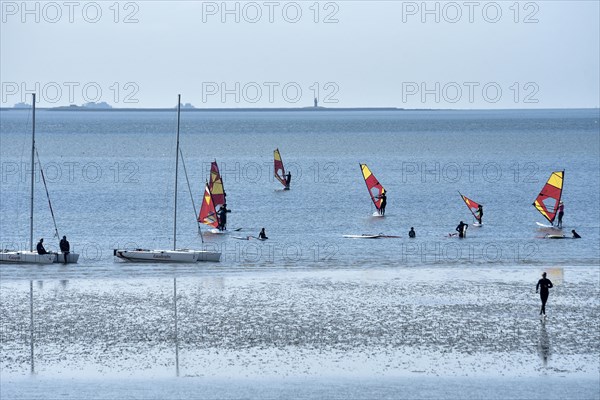 People on the edge of the Wadden Sea