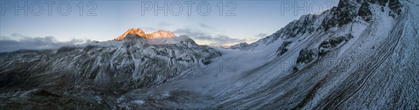 Sunset at the Flueela Pass