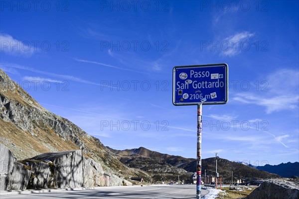 Place-name sign Gotthard Pass