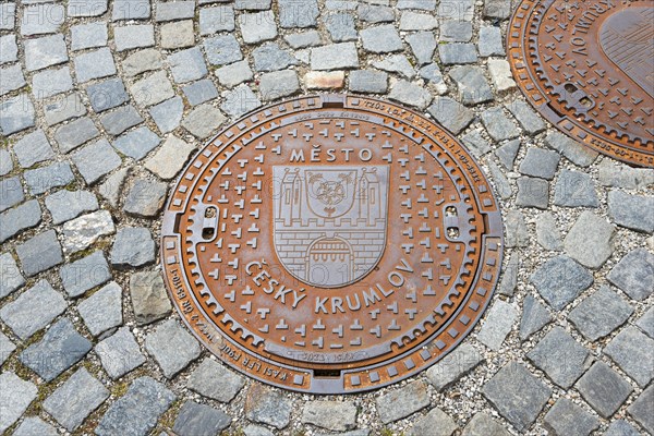 Manhole cover