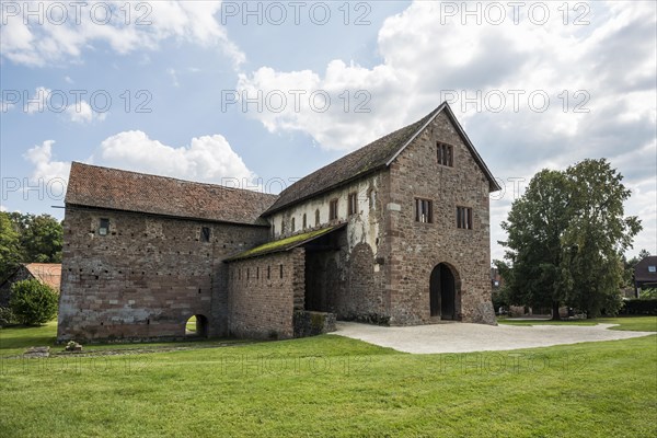 Einhard Basilica