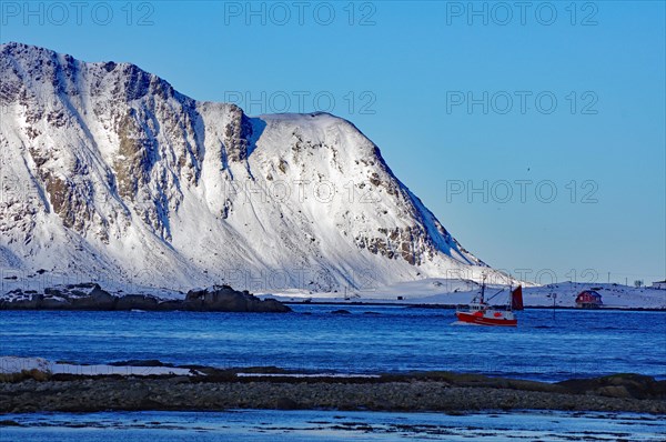 Fishing boat