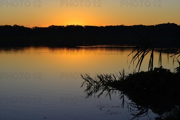 Sunset over Lago San Fernando