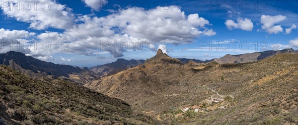 View to Roque Bentayga