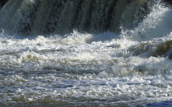 Strong current in the Chateauguay River