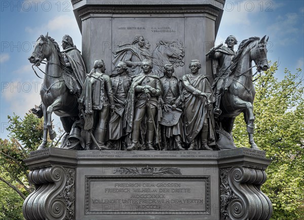 Bronze figures at the base of the monument to Frederick the Great Unter den Linden