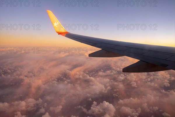 Aeroplane wing