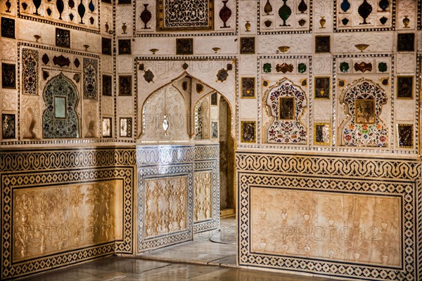 Mirror Palace Sheesh Mahal