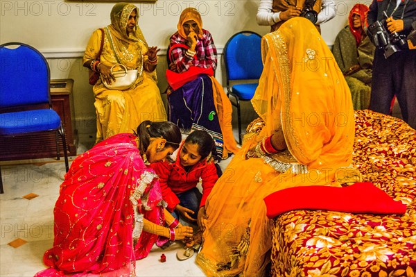 Separate ceremonies of bride and groom