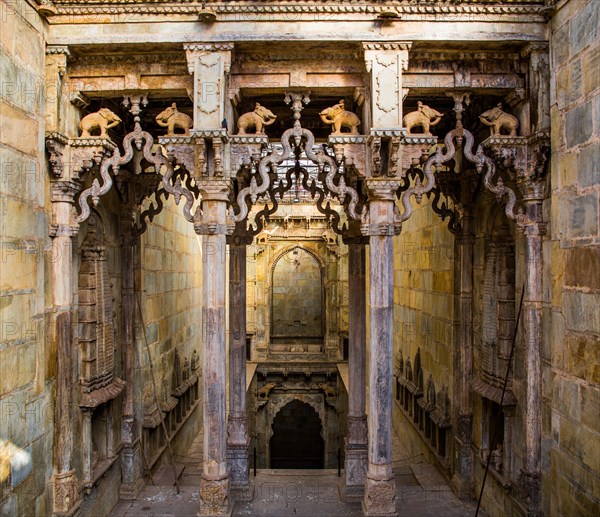 Raniji-ki-Baori stepped fountain