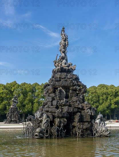 Fountain at the New Herrenchiemsee Castle on Herreninsel