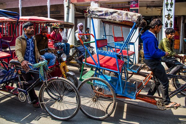 Cycle rickshaw