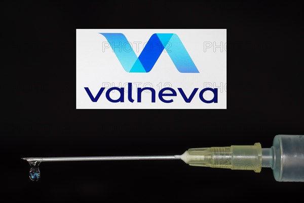Injection syringe with Valneva vaccine