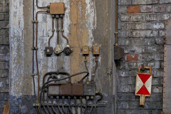 Wall switch in a workshop at the station