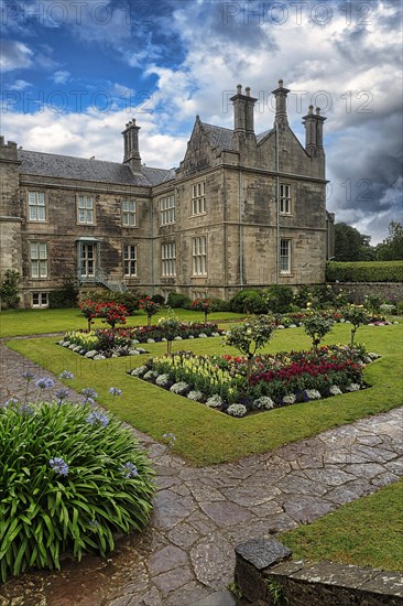 Muckross House & Gardens