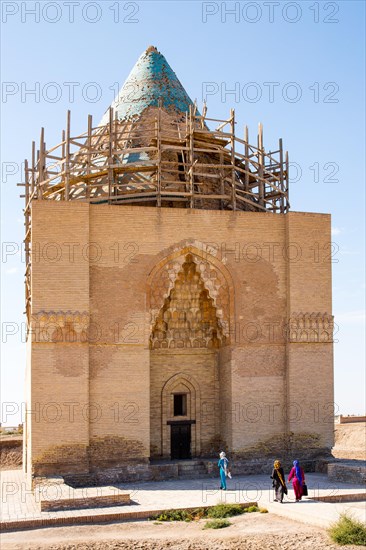 Mausoleum of Sultan Tekesh