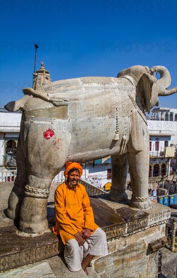 Priest at Jagdish Temple