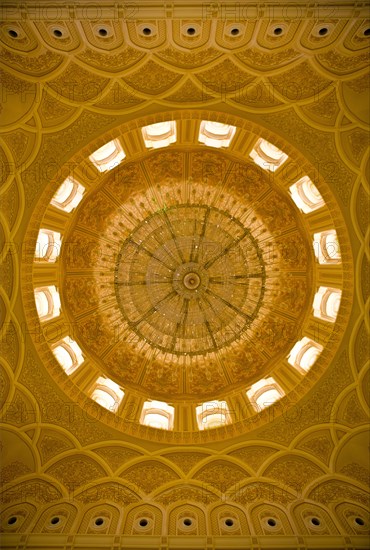 Dome Sultan Qaboos Mosque