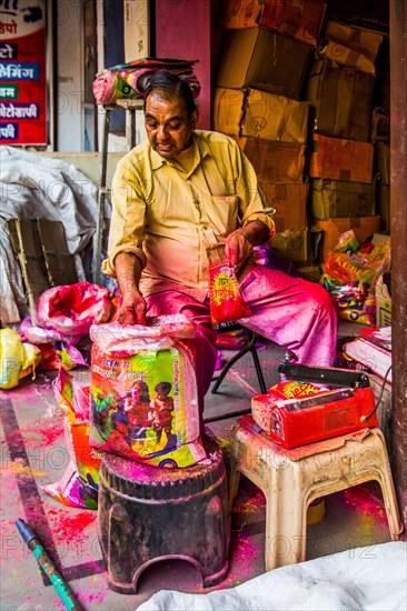 Packing the colour powder for Holi festival