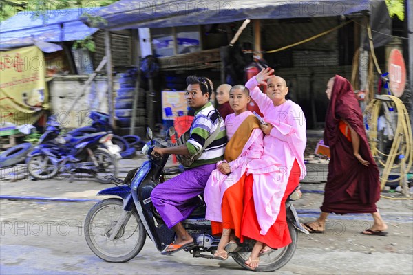 Buddhist Child Nuns