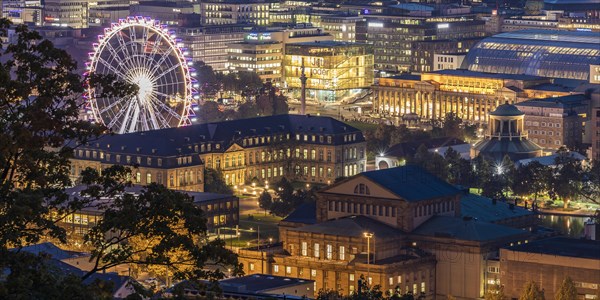 View over the Schlossplatz with New Palace